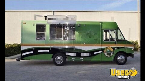 2007 - 25' Ford Workhorse Diesel Food Truck | Loaded Mobile Kitchen for Sale in Texas