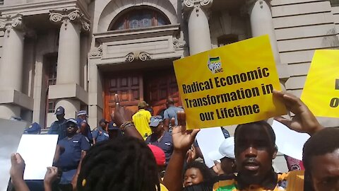 SOUTH AFRICA - Durban - City Hall protest (Videos) (jPs)