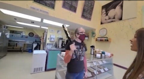 DEEPLY SATISFYING!!! Liberal mask wanker covid Karen tries to assault non compliant customers. 😂