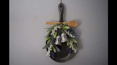 Cast Iron Kitchen Wreath