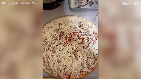 Queria ter um relógio feito de pizza?