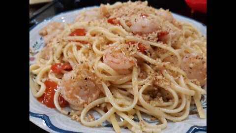 Date Night! Delicious Easy Shrimp Scampi With Toasted Breadcrumb Topping