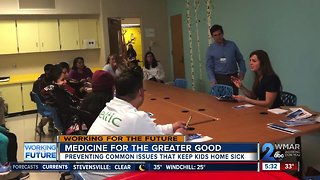 Doctors fight absenteeism in city schools