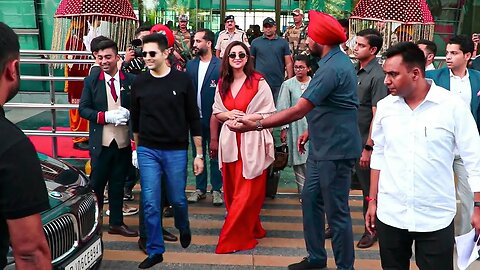 Parineeti Chopra and Raghav Chadha’s wedding: Couple arrives at Udaipur Airport 🔥📸✈️