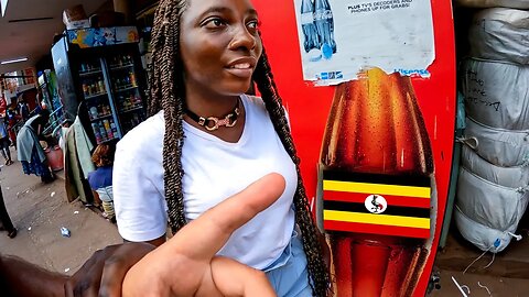 Ugandan girl pays my food in Kampala! 🇺🇬