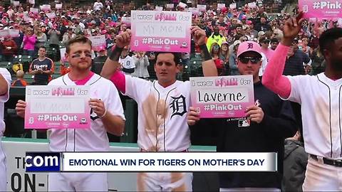 Tigers celebrate their moms on Mother's Day