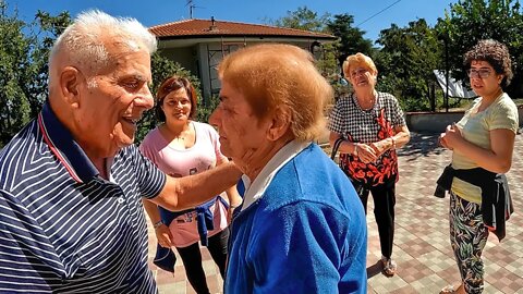 Grandpa meets his sister after 6 years 🇮🇹 Italy road trip to Calabria