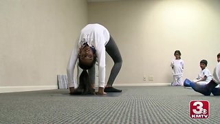 Omaha's teen yoga sensation