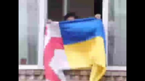 Georgian grandmother fights with her grandson, forbidding him to hang the Ukrainian flag