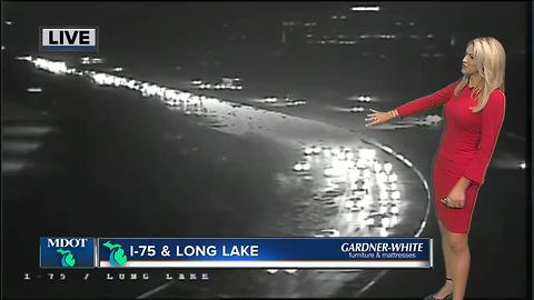 Truck loses load of hay on I-75 southbound