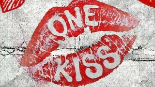 one kiss animation + motion cover + motion art + album art + animation