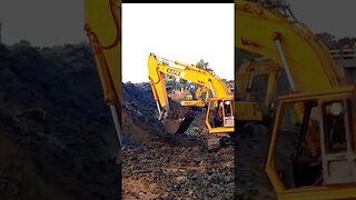 Kato Excavator Climbing Down Slope and River Dam. #shorts