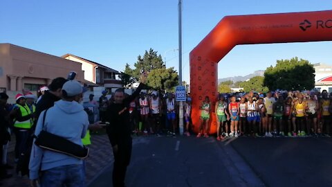 SOUTH AFRICA - Cape Town - Guguletu Reconciliation Day Marathon (Video) (cip)