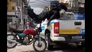 insane motoboy crashing into police car