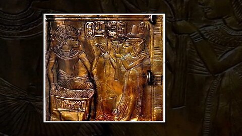 Del Tesoro de Tutankamón - Pequeño santuario de madera dorada para contener una estatua