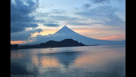 Volcano Mt mayon albay in bicol phillipines
