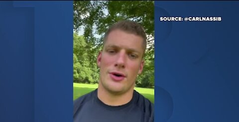 Las Vegas Raiders player comes out as gay in social media post