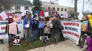 Protesters speak out against lame duck