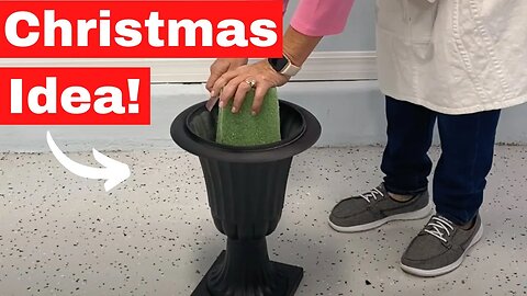 She sticks foam in an urn for this GENIUS Christmas idea!