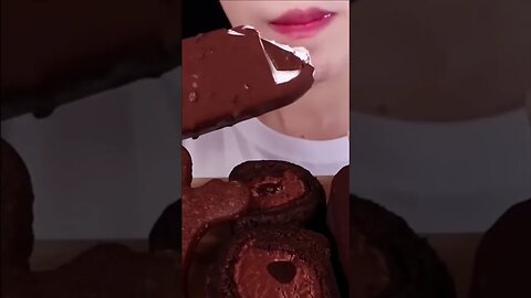 Mukbang eating icecream | ASMR MUKBANG EATING #shorts