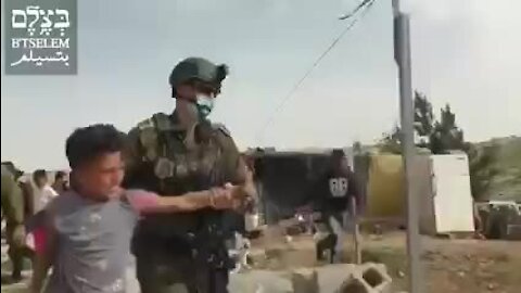 Militares israelitas detêm crianças por estarem em território proibido