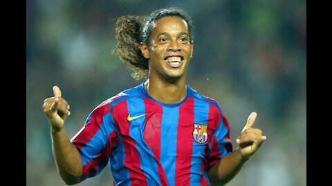 9 times Ronaldinho gaucho shocked the frank