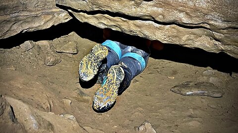 Tight Squeeze In Petty John’s Cave!