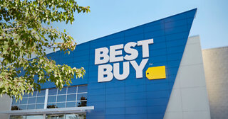 Video Goes Viral of Best Buy Employees Forming NFL-Style Defense to Stop Shoplifters