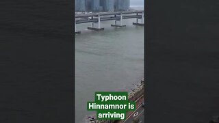 Typhoon Hinnamnor starting to arrive in Busan Korea