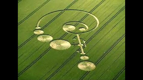 Delving into the magic of Crop Circles with Lucy Pringle - host Mark Eddy