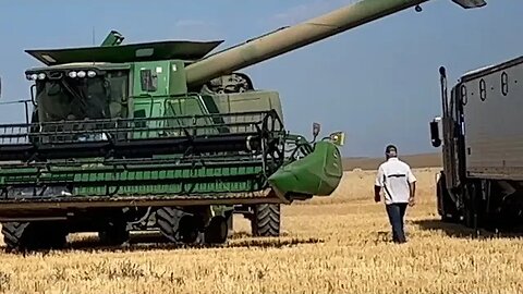 Lending a Helping Hand / August 26 - Jordan, Montana