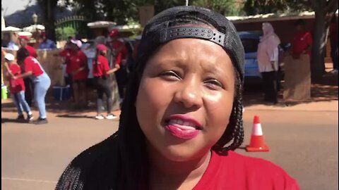 Workers threaten to shut down UAE embassy in Pretoria (u9W)