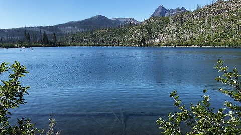 BITE SIZED WILDS | ALPINE CROWN JEWEL Wasco Lake from the North Shoreline Camping Zone | 4K | Oregon