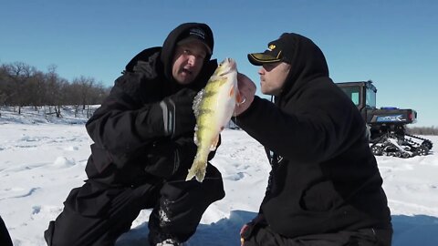 MidWest Outdoors TV #1766 - Devils Lake Perch with the Acme Tackle Crew