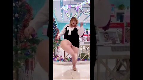 Chinese Girl Is A Plus Sized Dancer