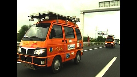 Driverless Minivan Travels 9000 Miles