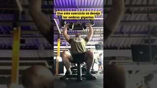 O melhor exercício para quem deseja ter ombros gigantes #shorts