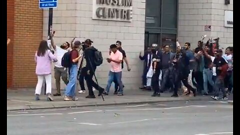 uk riots psy-op the media staging angry Muslim rioters marching