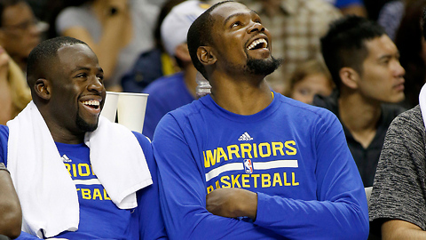 Kevin Durant Calls Twitter Troll a Piece of Sh*t