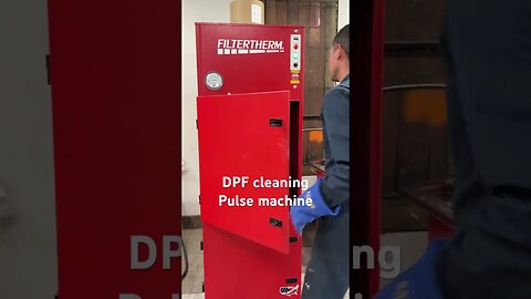 DPF cleaning pulse machine uses high volume and low pressure air to blow out the ashes #dpf