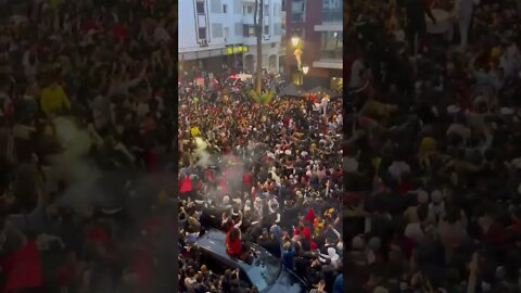 Marroquinos em festa após eliminar Portugal nas quartas da Copa do Mundo - Marrocos 1x0 Portugal