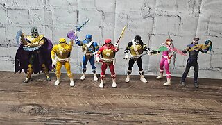 Den Knight Collectibles Episode 65: Lightning Collection Power Rangers x TMNT crossover full review