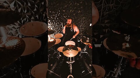VIKING plays Paramore on Drums!
