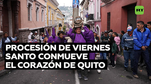 Masiva participación en la procesión de Viernes Santo en Quito