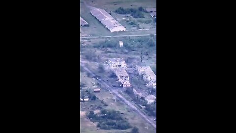 JDAM bomb in Ukraine war action: OBLITERATES Russian position