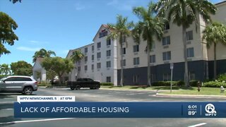 More than 100 FAU students to live at hotels during fall semester