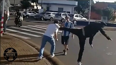 Former deputy Boca Aberta fights with Arthur do Val on the street in Londrina { watch }