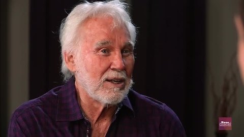 Kenny Rogers has ended his touring. His reason will brighten your day.