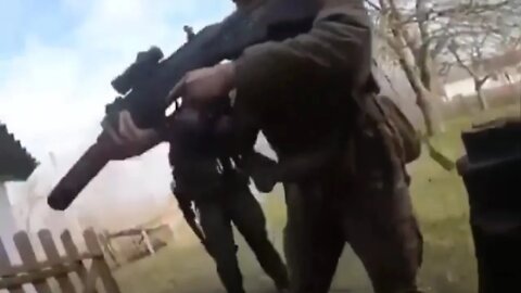 🔴 Ukraine War - Ukrainian Foreign Legion Fighters Moving Under Russian Artillery Fire • Helmet Cam