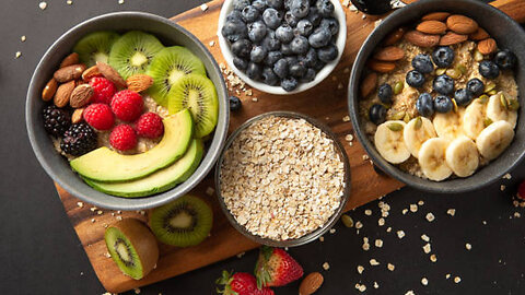 The Healthiest Toppings for Your Oatmeal